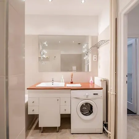 Extra New With Ac Apartment Budapest